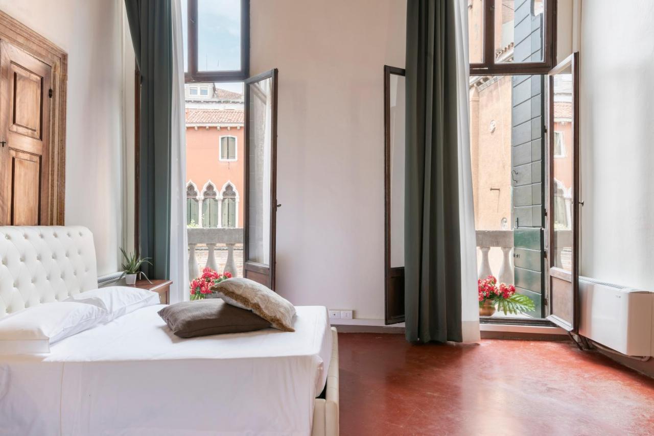 Venice Luxury Apartments エクステリア 写真