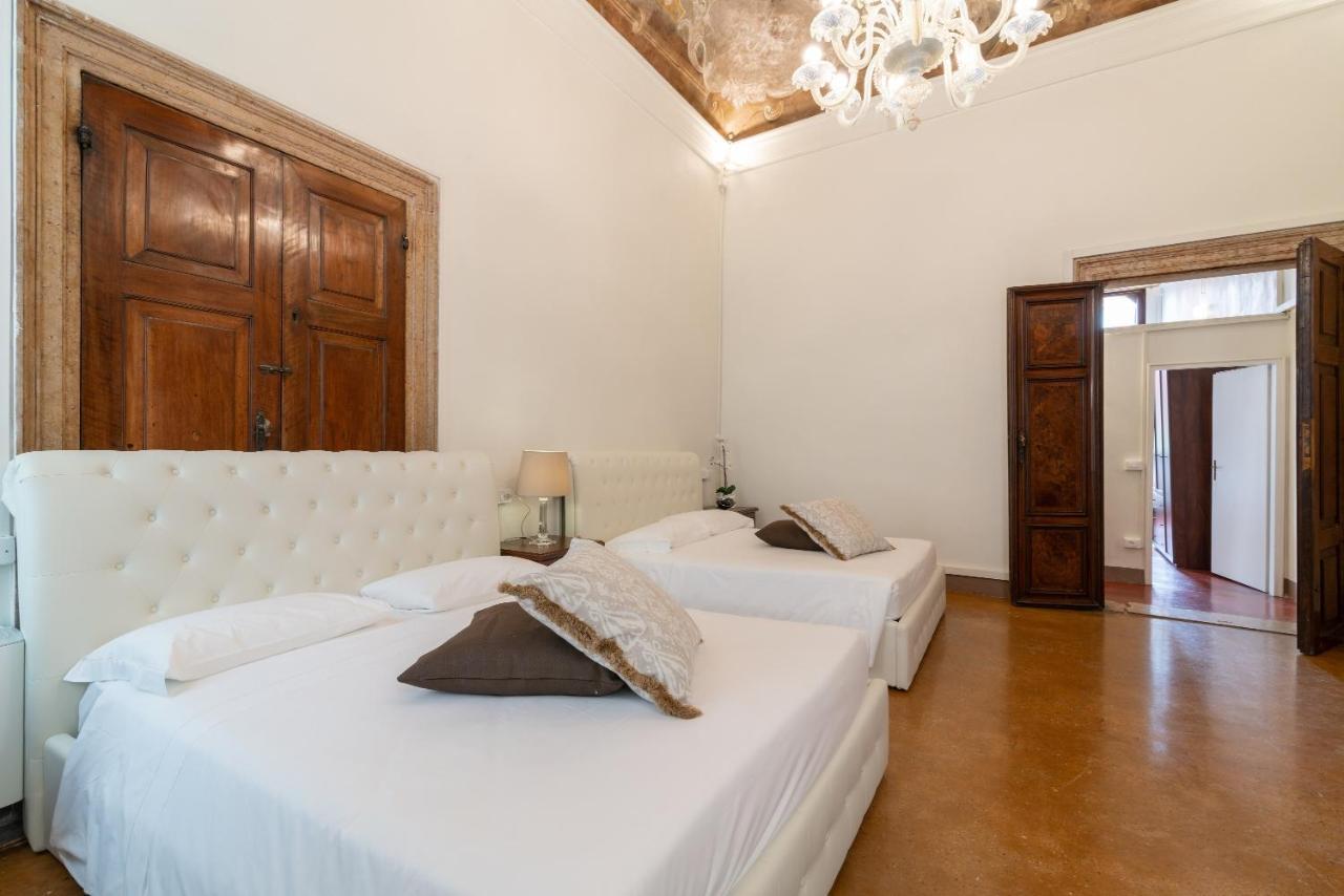 Venice Luxury Apartments エクステリア 写真